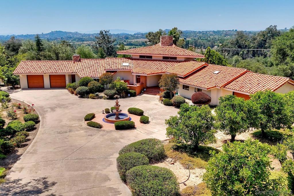 30458 Cool Valley Highlands Road Property Photo 3