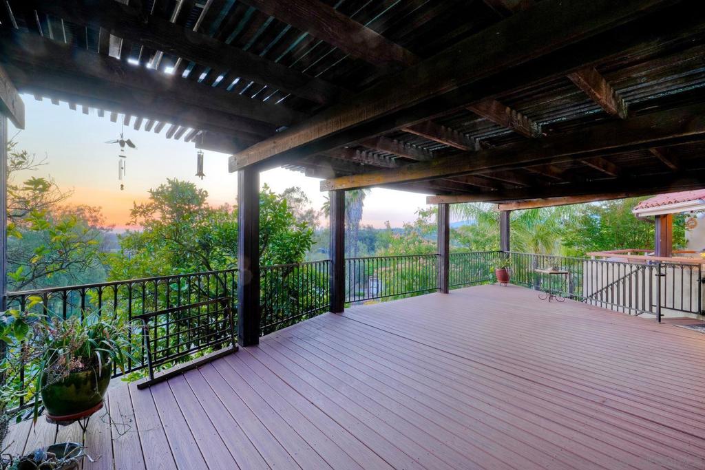 30458 Cool Valley Highlands Road Property Photo 8