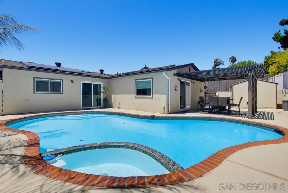 12979 Calle De Las Rosas Property Photo 40