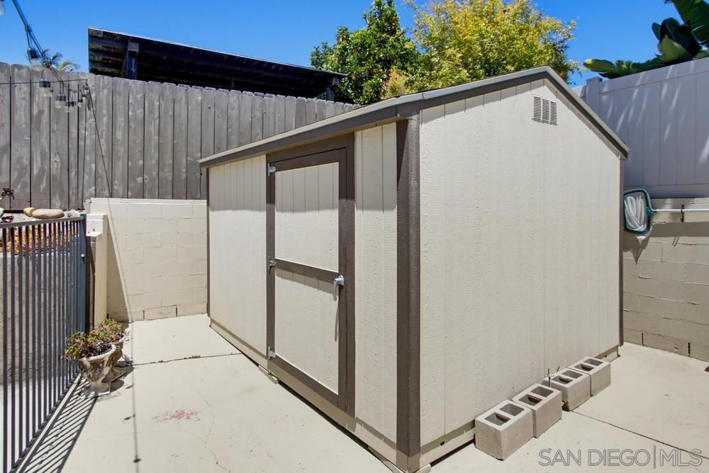 12979 Calle De Las Rosas Property Photo 47