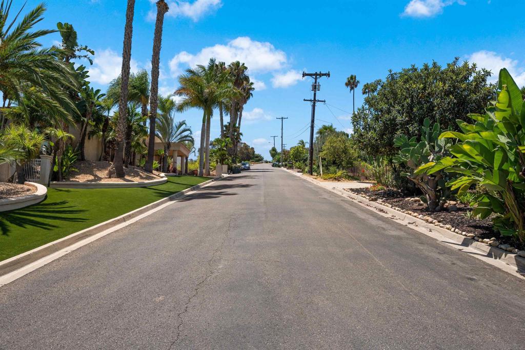5665 Toyon Rd Property Photo 18