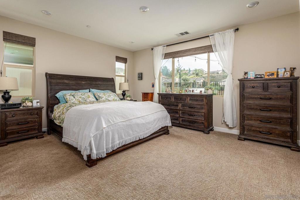2054 Bruno Place Property Photo 11