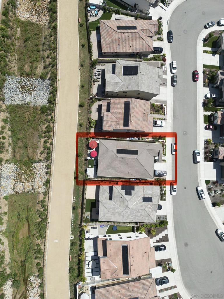 2054 Bruno Place Property Photo 31