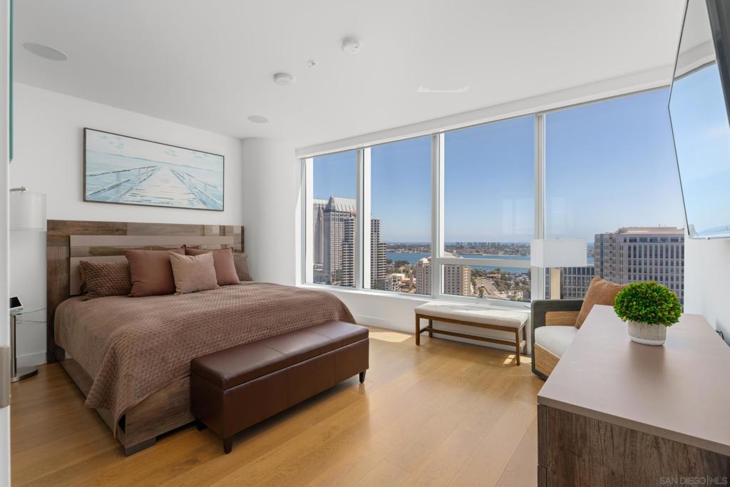 888 W E Street 2203 Property Photo 19