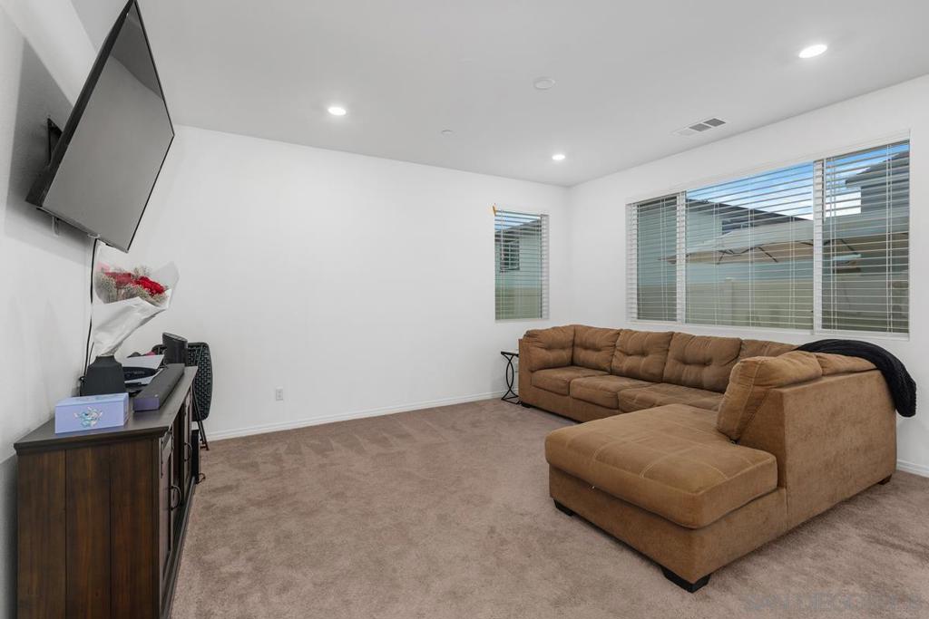 36588 Diego Springs Ave. Property Photo 24