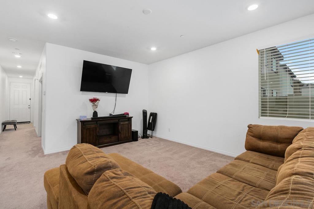 36588 Diego Springs Ave. Property Photo 25