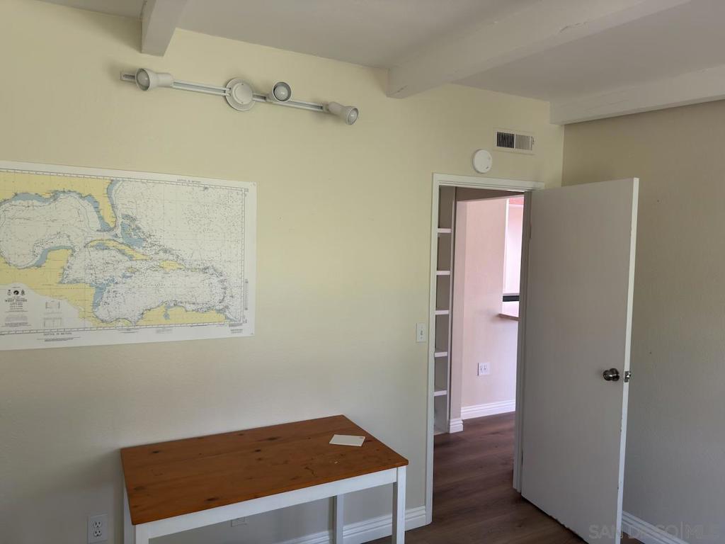 13919 York Avenue Property Photo 43