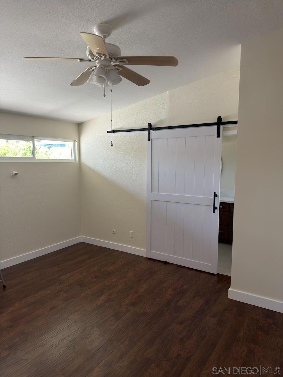 13919 York Avenue Property Photo 48