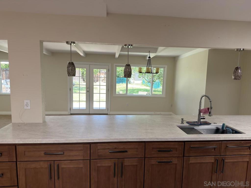 13919 York Avenue Property Photo 69