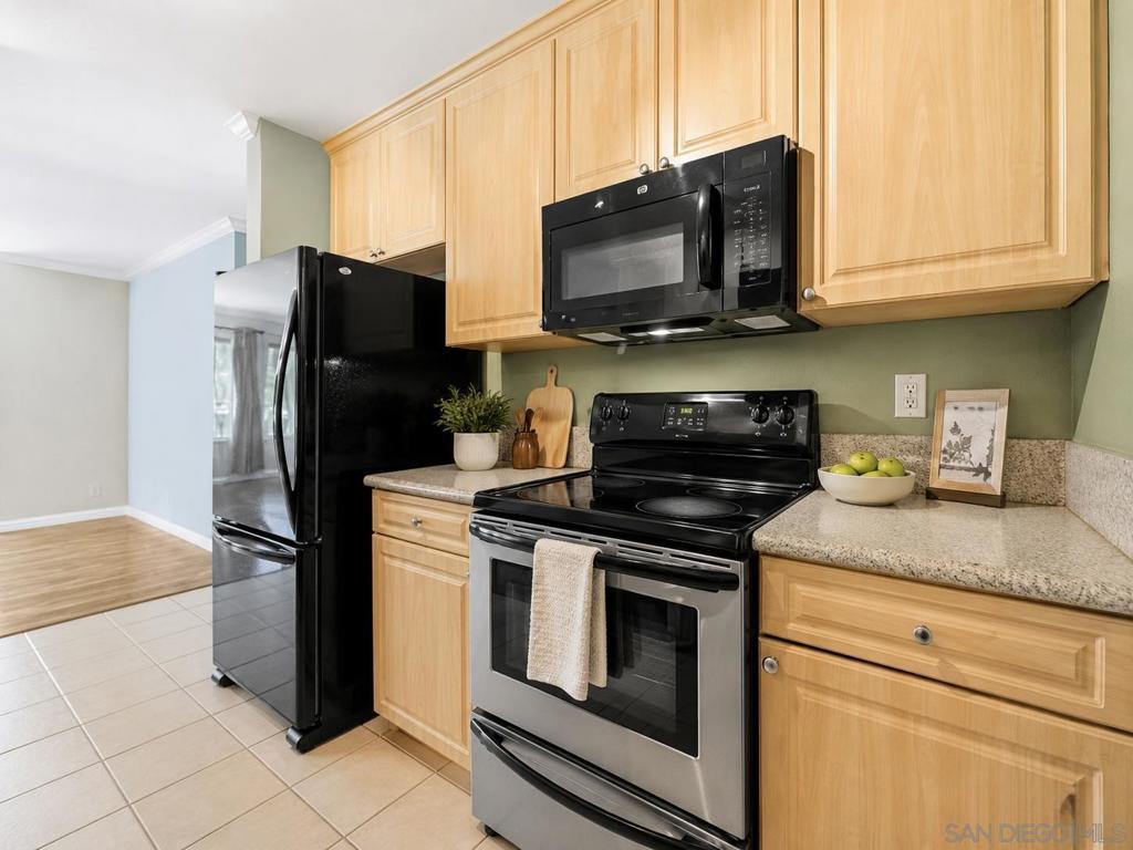 4225 Florida 5 Property Photo 5