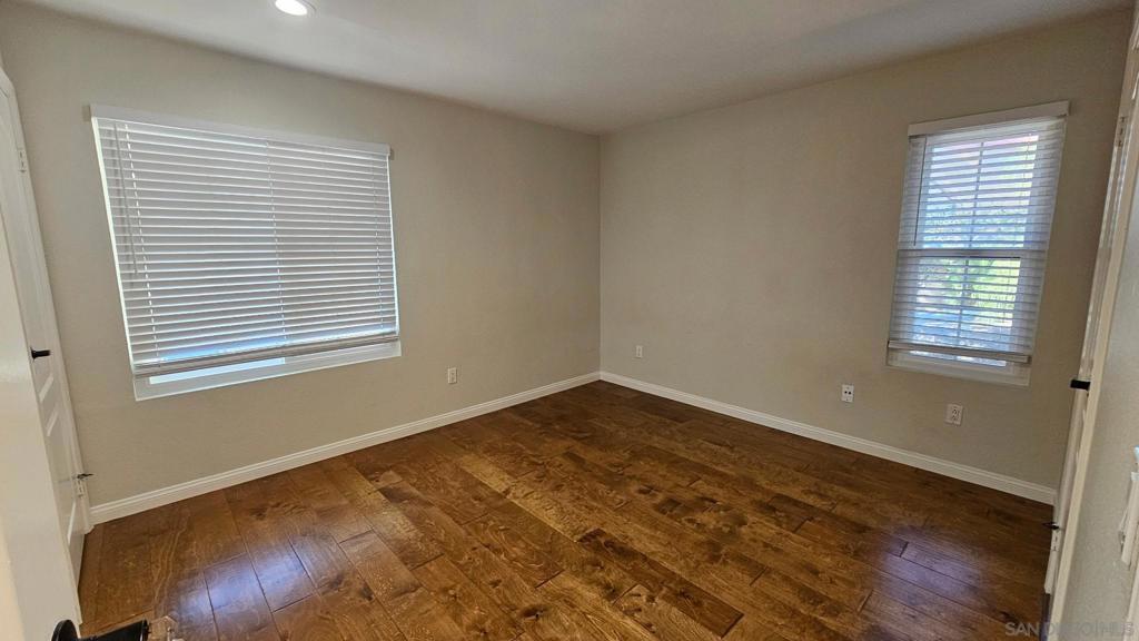 12091 Alta Carmel Ct 10 Property Photo 6