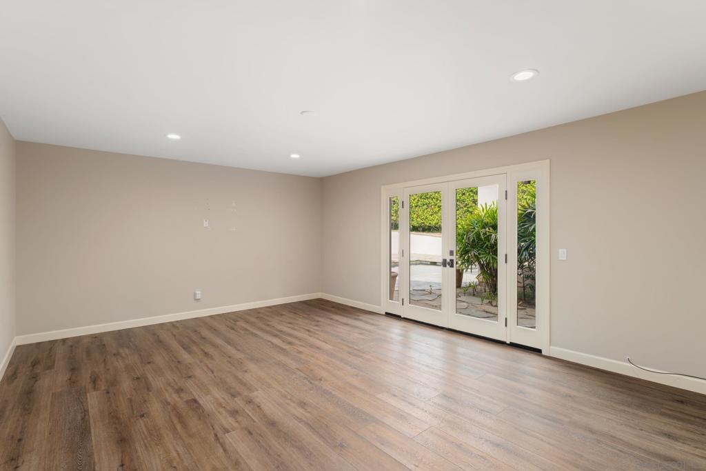 6858 Las Colinas Property Photo 17