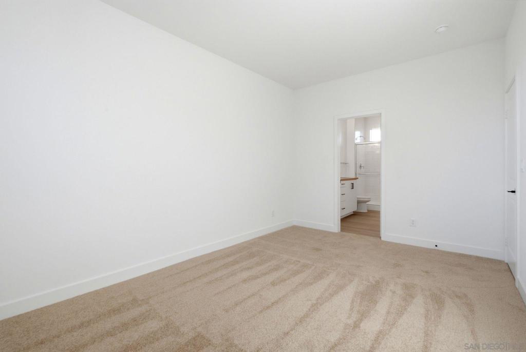 244 Pico Ave 13 Property Photo 22