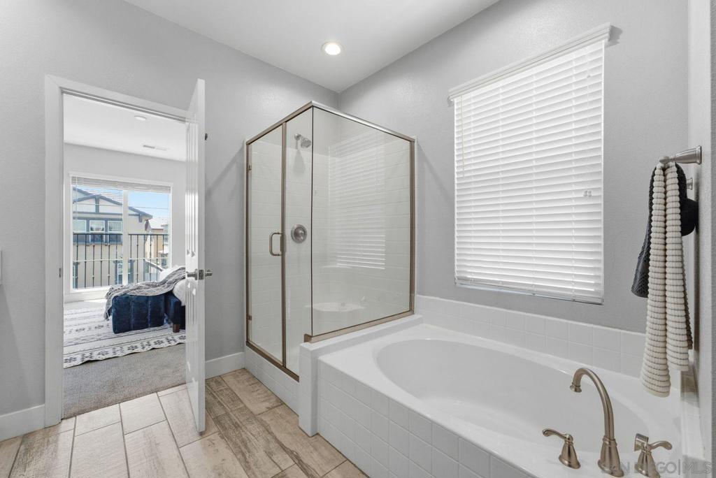 1063 Sea Glass Way Property Photo 15