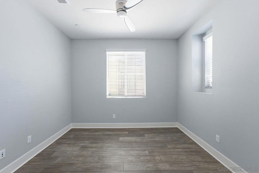 1063 Sea Glass Way Property Photo 17