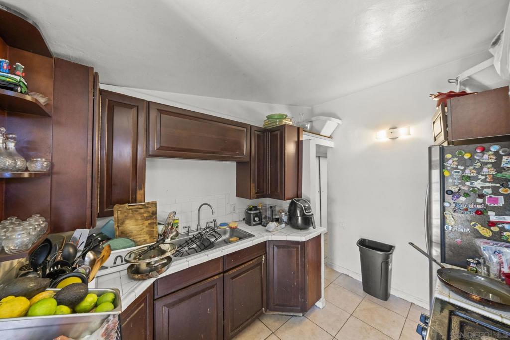 1916 S 43rd St Property Photo 8