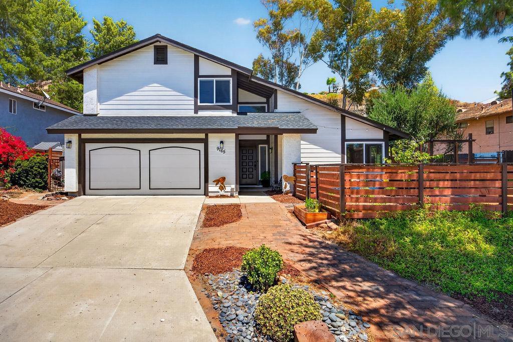9165 Vista Entrada Property Photo 1