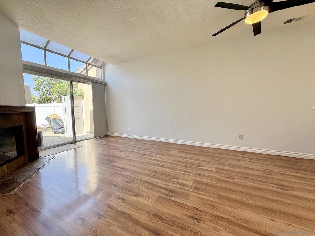 992 S Country Glen Way Property Photo 4