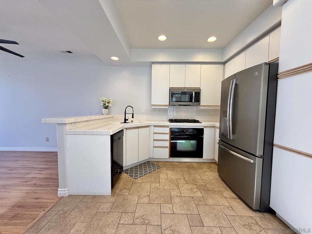 992 S Country Glen Way Property Photo 9