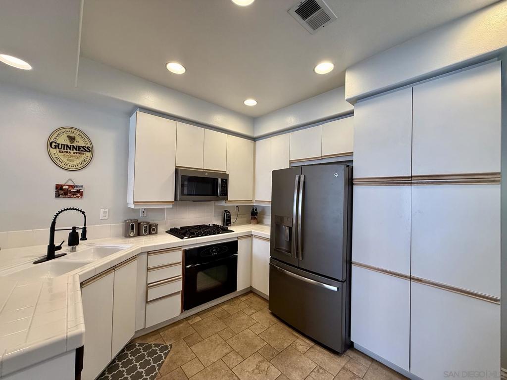 992 S Country Glen Way Property Photo 19