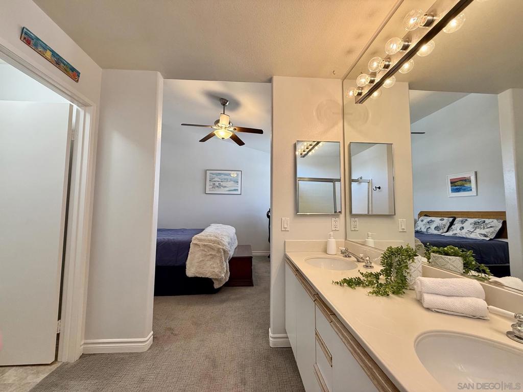 992 S Country Glen Way Property Photo 39