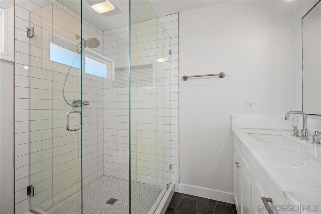 3548 Laurashawn Ln Property Photo 40