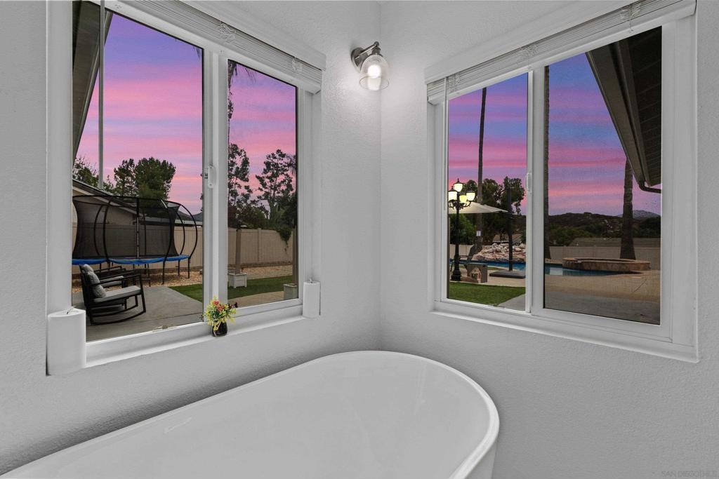 23619 Barrego Way Property Photo 45