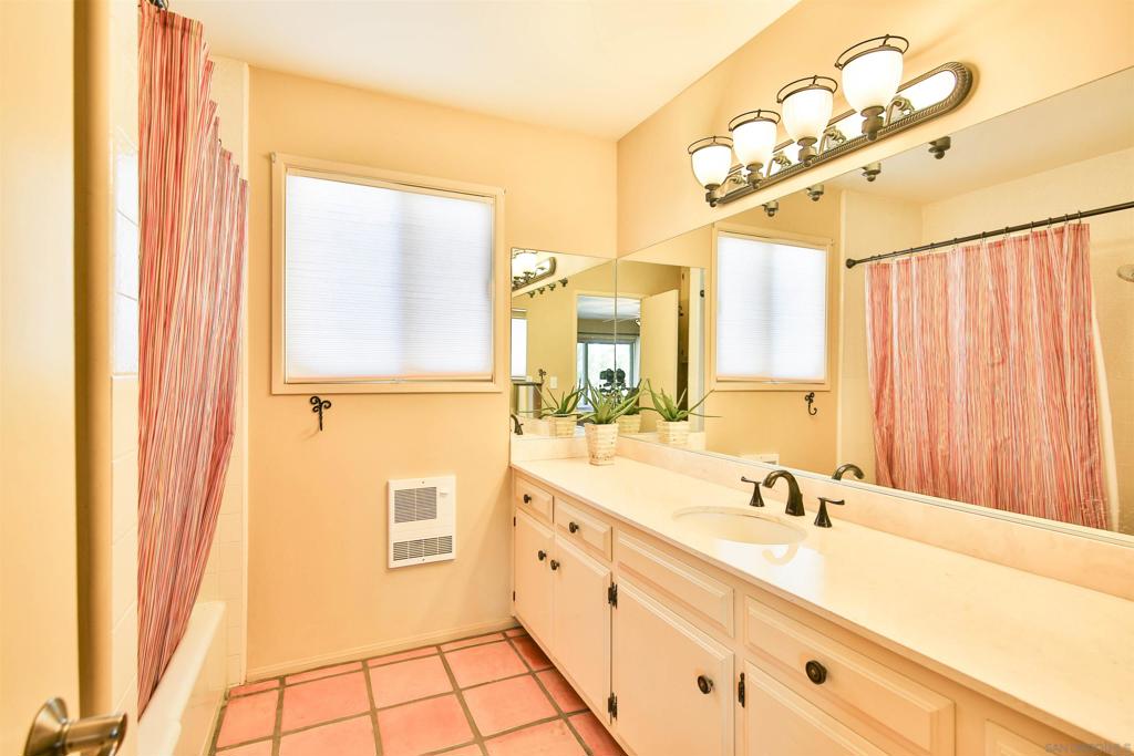 355 Pointing Rock Dr Property Photo 22