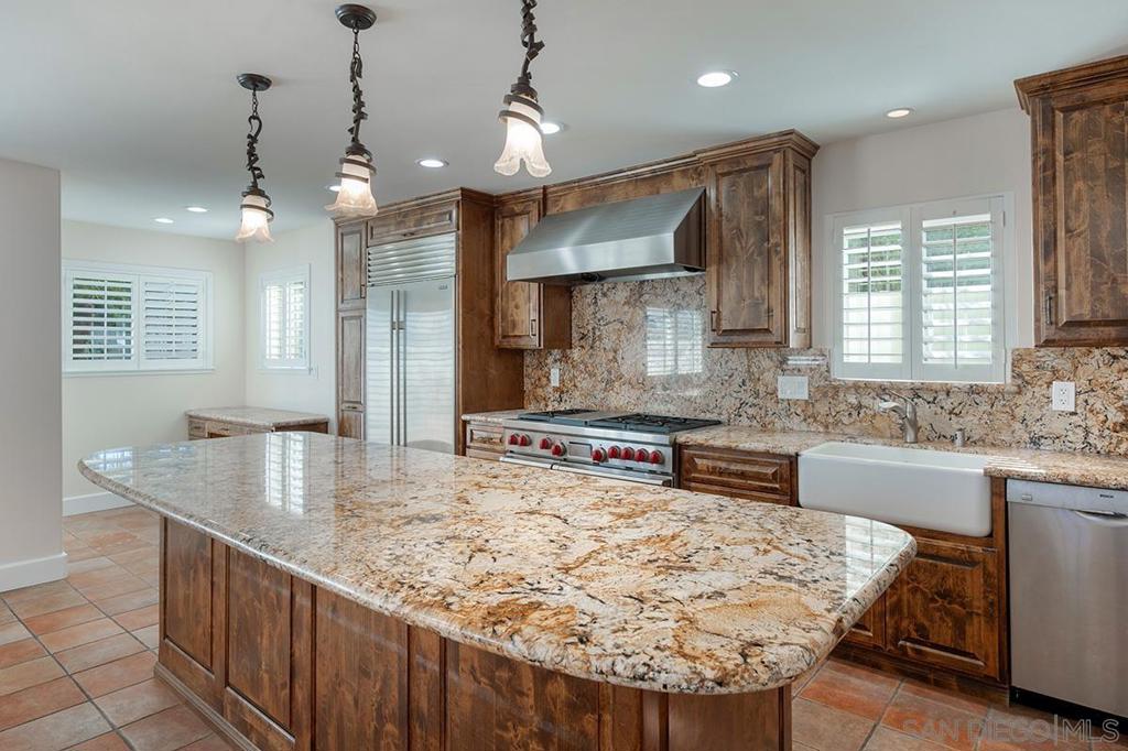 308 Palm Property Photo 9