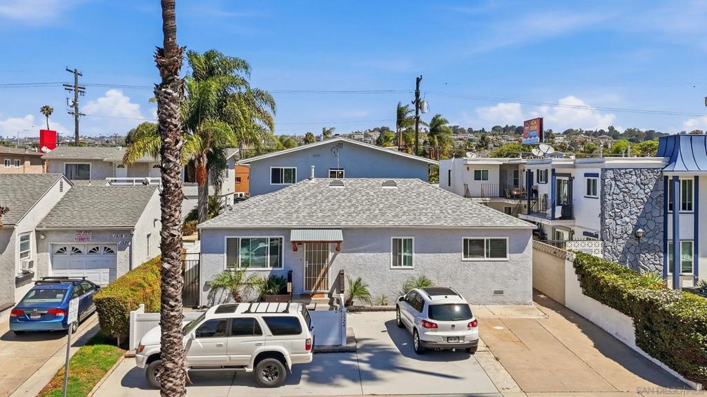 1522 24 Hornblend Property Photo 9