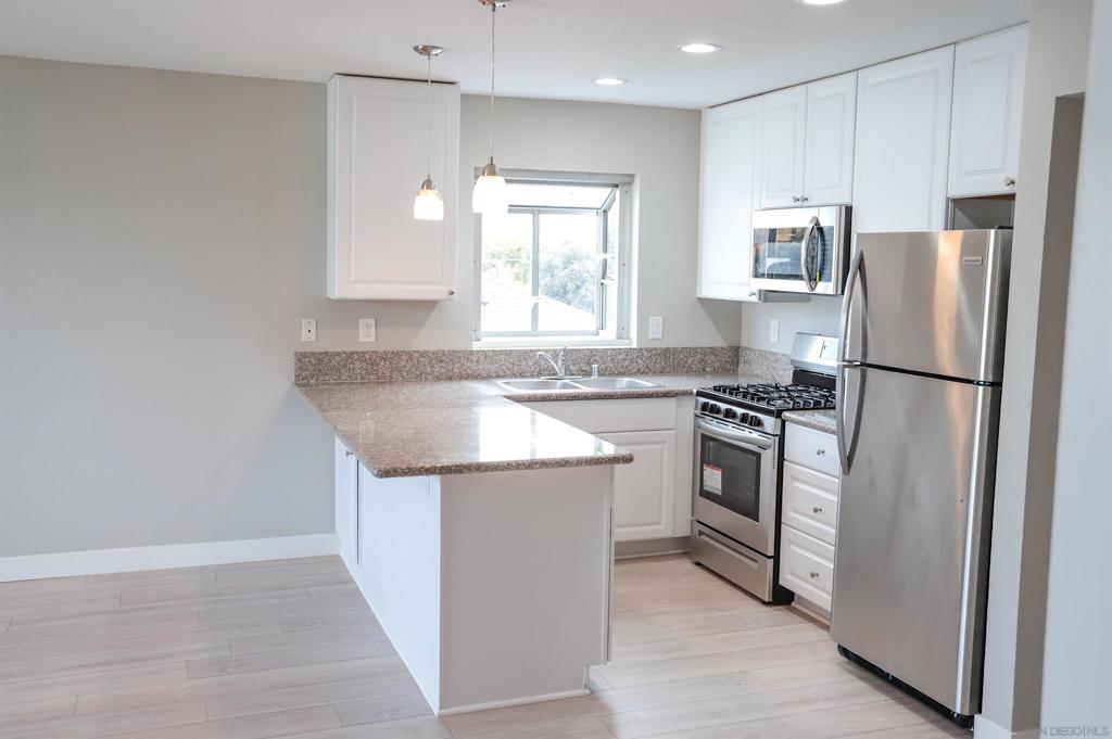 1522 24 Hornblend Property Photo 20