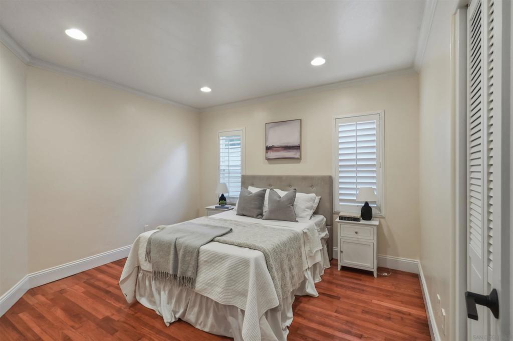 2036 Lincoln Property Photo 4