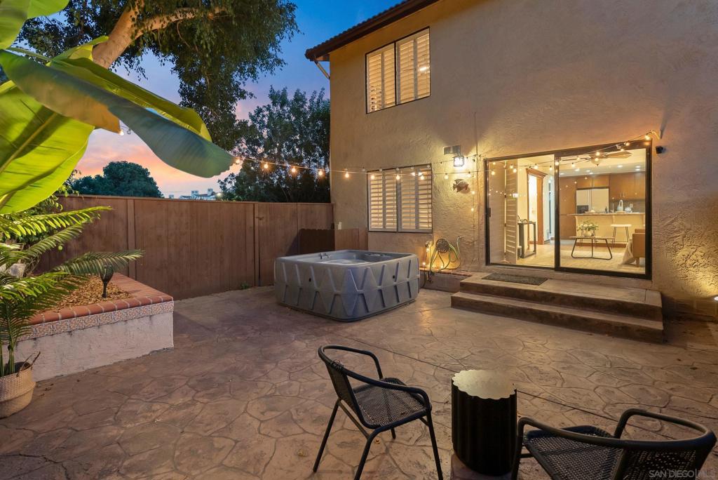 6998 Camino Degrazia Property Photo 7