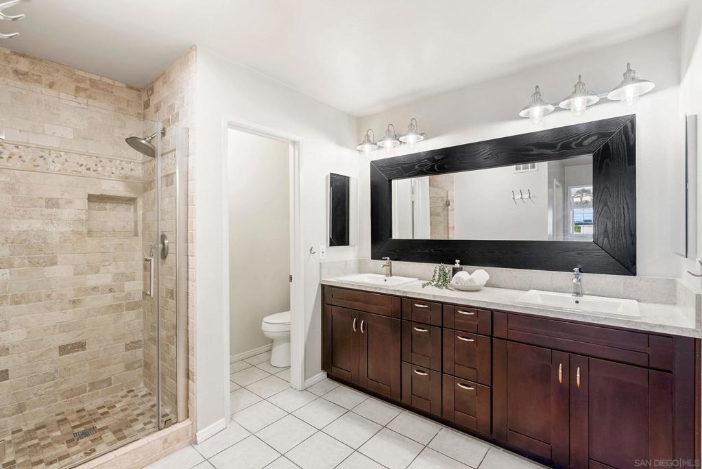 6998 Camino Degrazia Property Photo 11