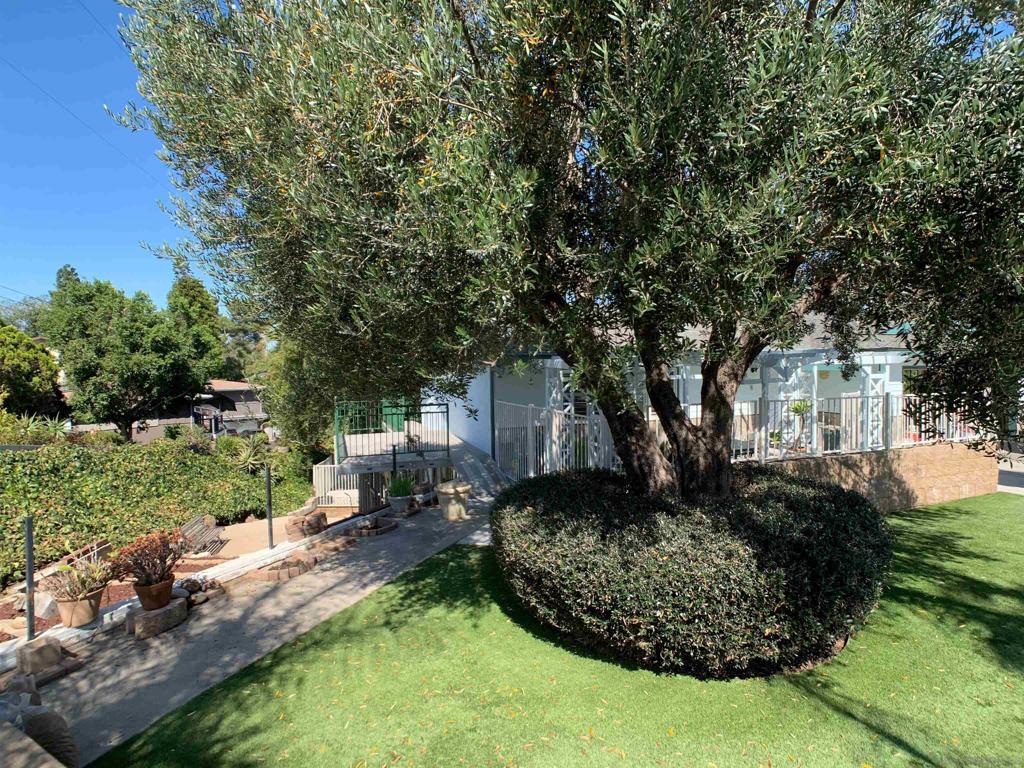 3606 Hartzel Dr Property Photo 8