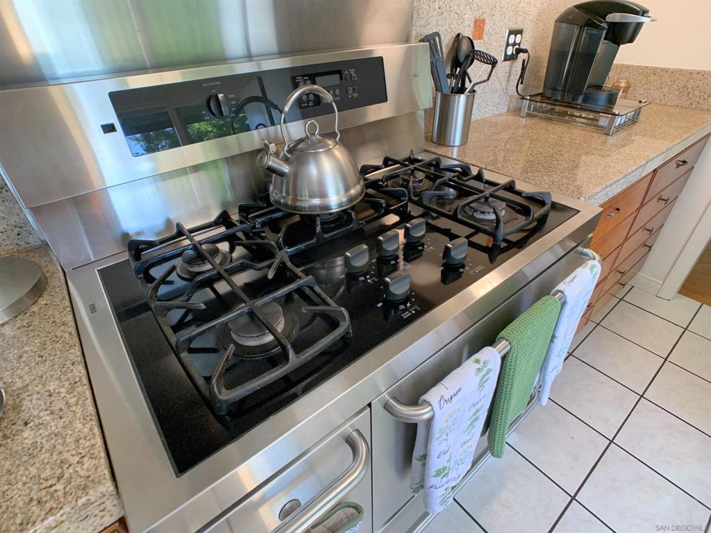 3606 Hartzel Dr Property Photo 24