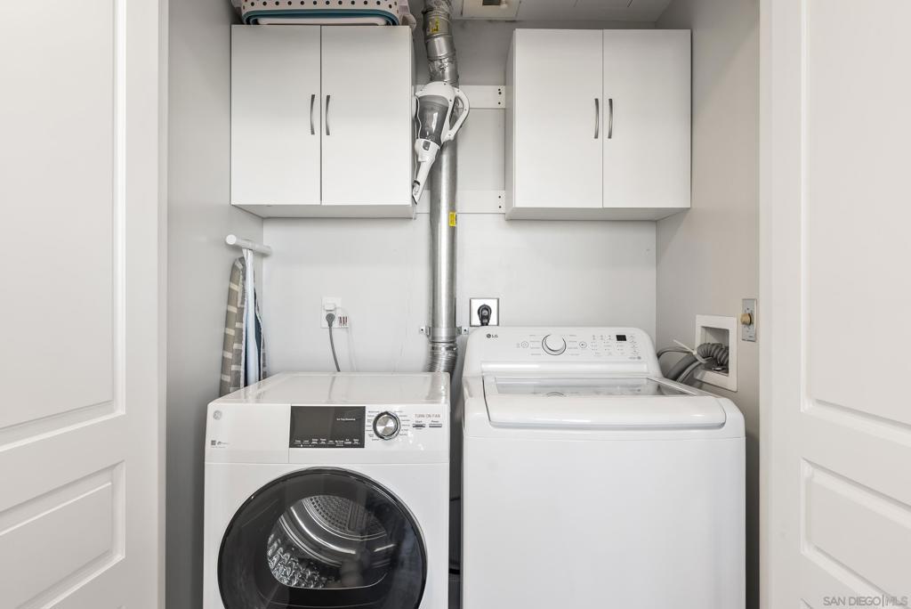 555 Front St. 1302 Property Photo 27