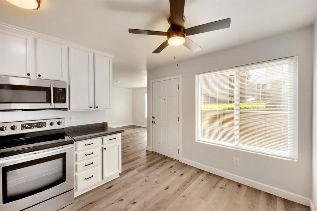 6333 College Grove Way 5111 Property Photo 6