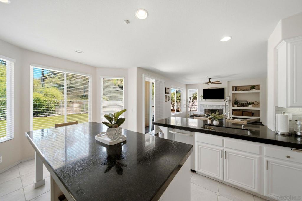 3152 Ferncreek Lane Property Photo 15