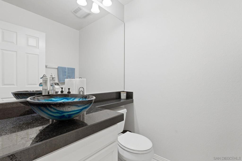 3152 Ferncreek Lane Property Photo 17