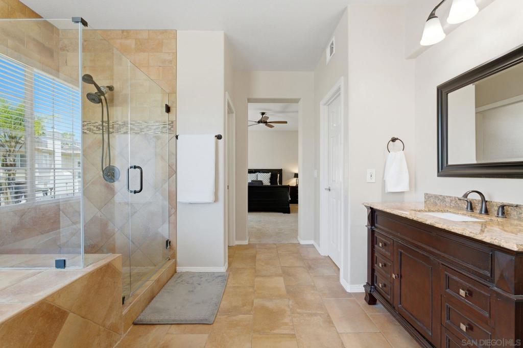 3152 Ferncreek Lane Property Photo 23