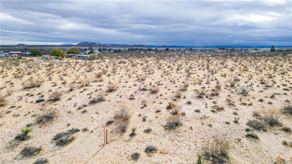 1260 N Sage Property Photo 11