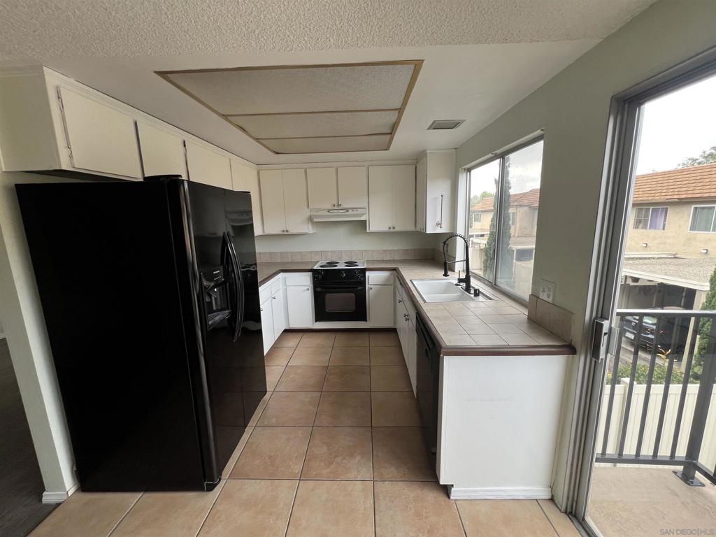 2772 Meadow Lark Property Photo 3