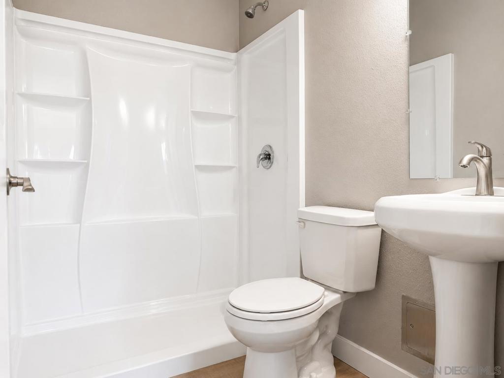 2421 Balboa Vista Dr 2 Property Photo 6