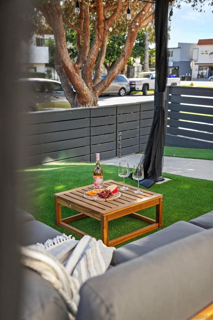 1020 Beryl Street Property Photo 6