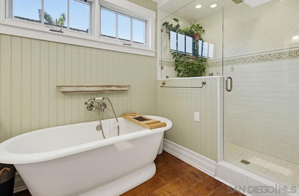 464 C Property Photo 35