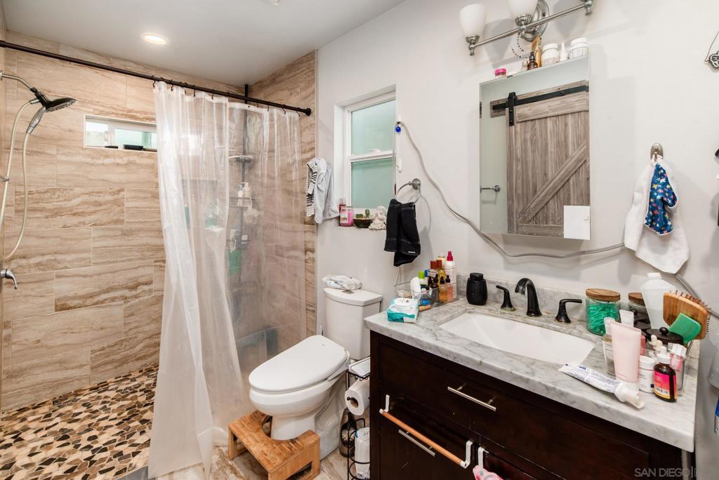 2911 15 Kalmia St Property Photo 35
