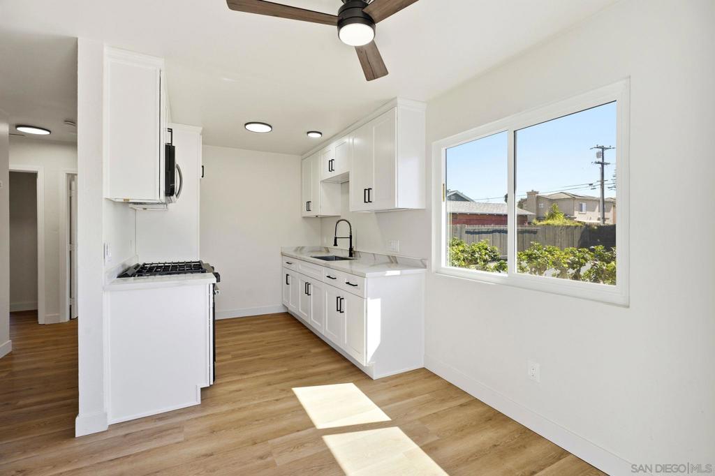 41 Madison Ave Property Photo 15