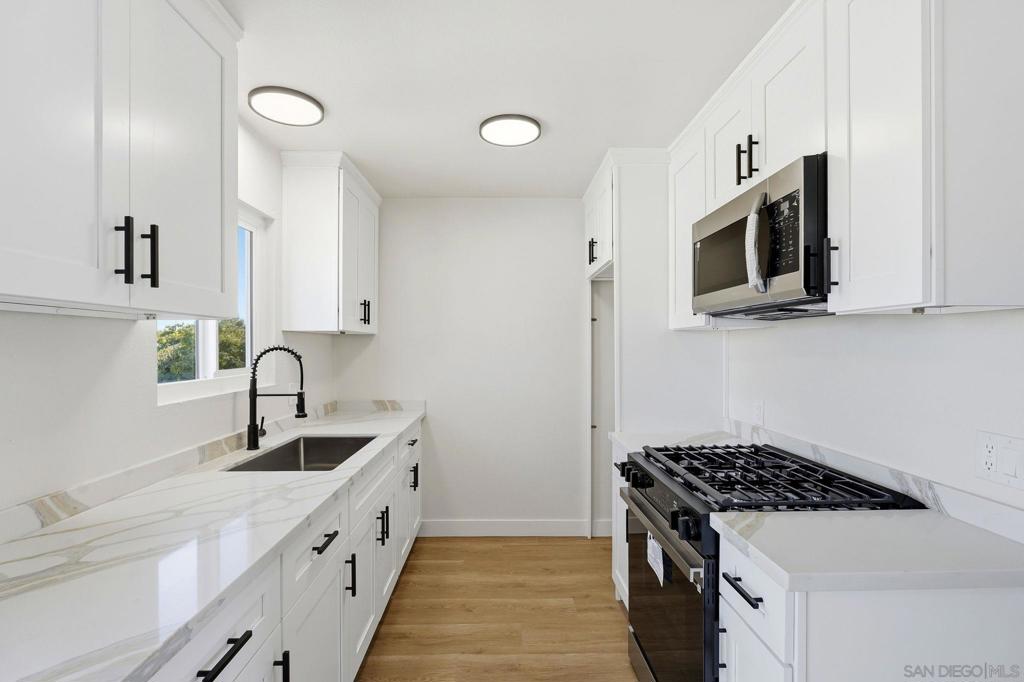 41 Madison Ave Property Photo 19