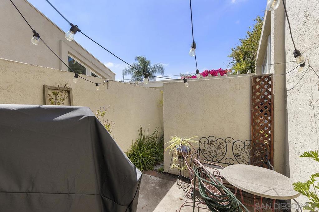 6186 Caminito Baeza Property Photo 26